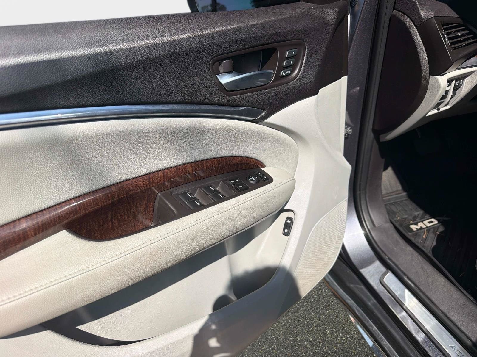 Used 2018 Acura MDX FWD image 22