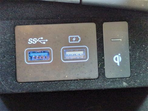 Certified 2025 Genesis GV70 3.5T Sport w/ Sport Advanced Package image 22