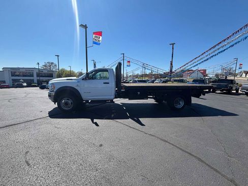 Used 2019 RAM 5500 Tradesman image 8