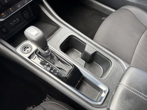 Used 2025 Nissan Sentra SV FWD image 21