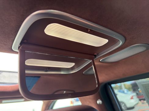 Used 2023 Genesis G90 3.5T image 36