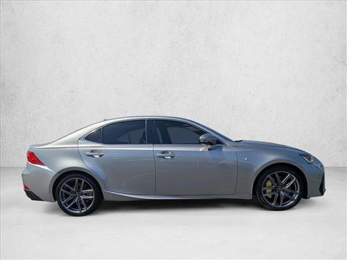 Used 2020 Lexus IS 300 F Sport w/ F Sport Package image 4