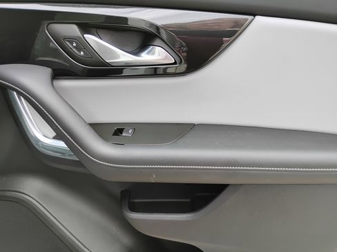 Used 2023 Chevrolet Blazer LT w/ Convenience Package image 20