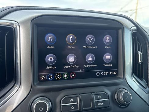 Used 2020 Chevrolet Silverado 1500 LT Trail Boss image 18