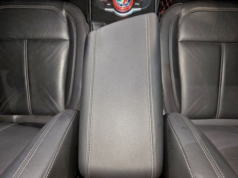 Used 2019 Alfa Romeo Stelvio AWD image 42