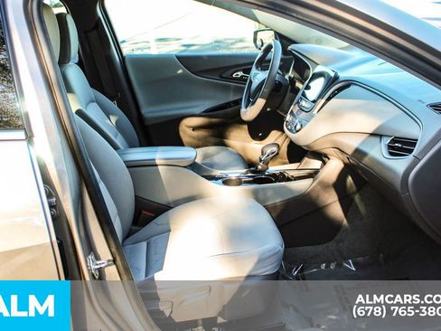 Used 2024 Chevrolet Malibu LT image 21