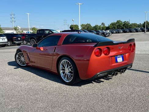 Used 2005 Chevrolet Corvette Coupe w/ Preferred Equipment Group RWD image 5