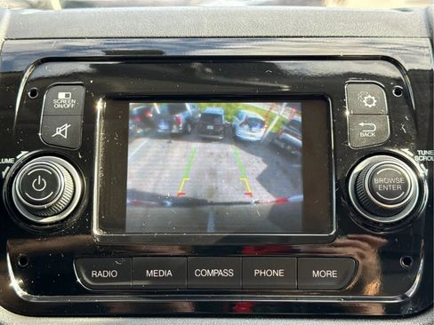 Used 2018 RAM ProMaster 1500 FWD image 19