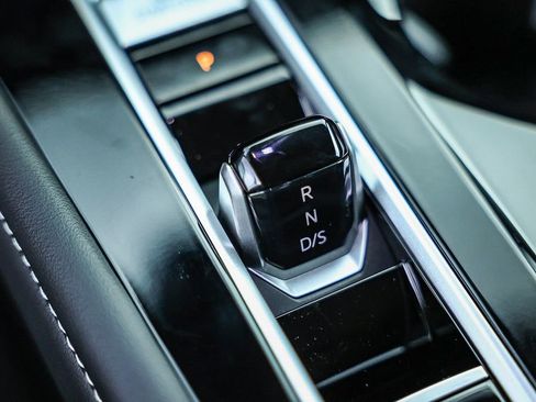 New 2026 Volkswagen Atlas SE image 37