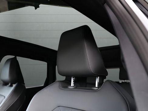 Used 2025 BMW X3 xDrive30i image 40