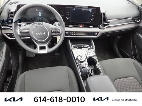 Certified 2025 Kia Sportage LX AWD/4WD image 17