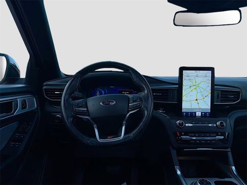 Used 2020 Ford Explorer ST w/ Premium Technology Package image 24