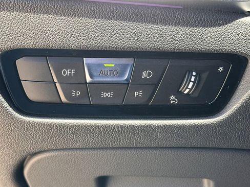 Used 2021 BMW M4 Competition w/ Executive Package image 28