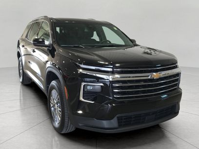 Certified 2025 Chevrolet Traverse LT