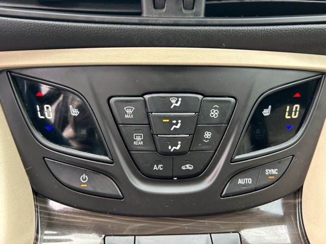 Used 2020 Buick Envision Preferred AWD/4WD image 30