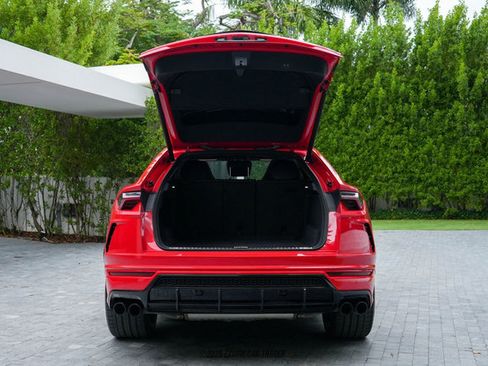 Used 2019 Lamborghini Urus image 71