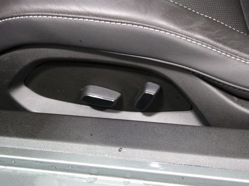 Used 2024 Chevrolet Corvette Stingray Coupe w/ Z51 Performance Package image 21