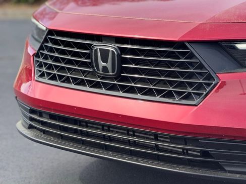 Used 2023 Honda Accord LX image 8