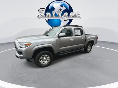 Used 2023 Toyota Tacoma SR image 5