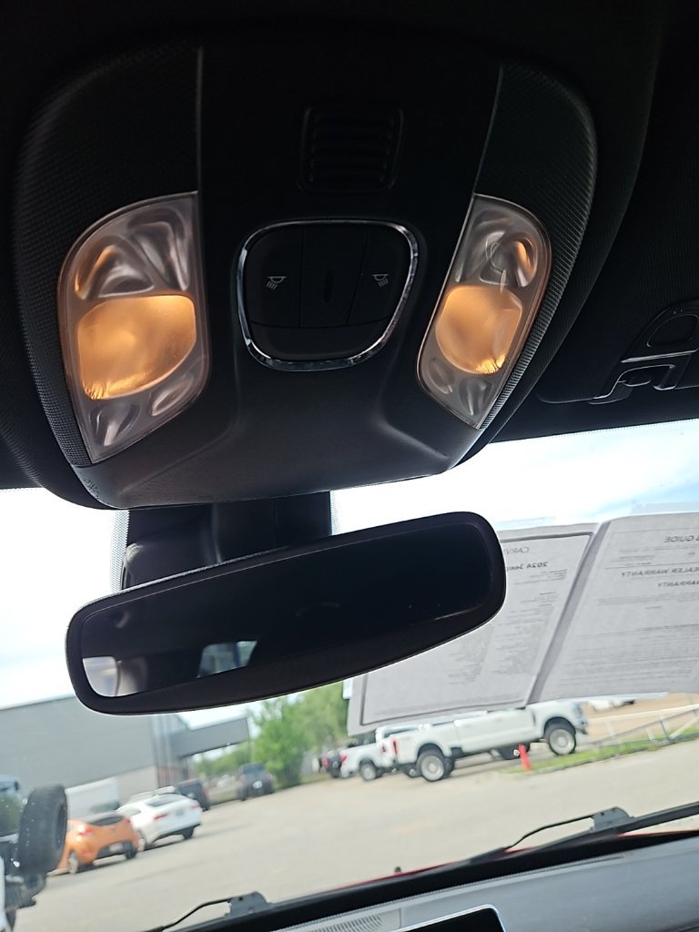 Used 2024 Jeep Compass Trailhawk AWD/4WD image 21