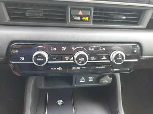 Used 2025 Honda Pilot EX-L image 20