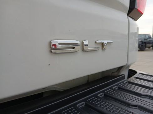 Certified 2020 GMC Sierra 1500 SLT w/ X31 Off-Road Package AWD/4WD image 26