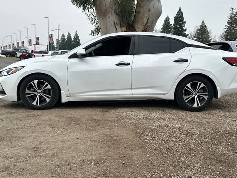 Used 2020 Nissan Sentra SV w/ Trunk Package image 6