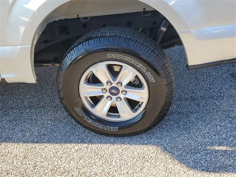 Used 2019 Ford F150 XLT image 7