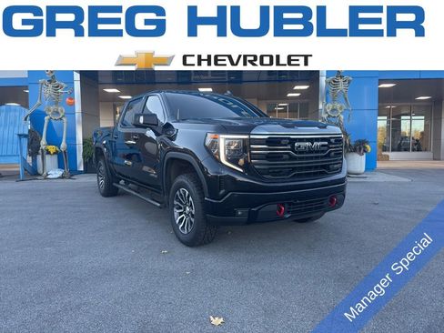 Used 2022 GMC Sierra 1500 AT4 w/ AT4 Preferred Package image 1