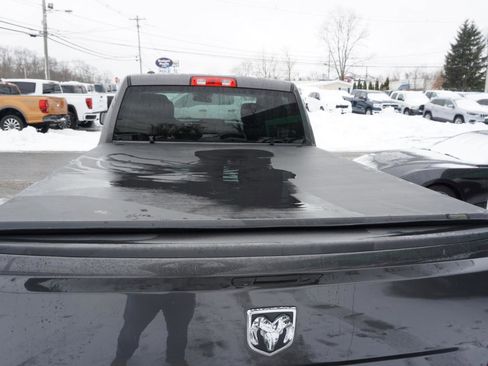 Used 2018 RAM 1500 Express w/ Express Value Package image 9