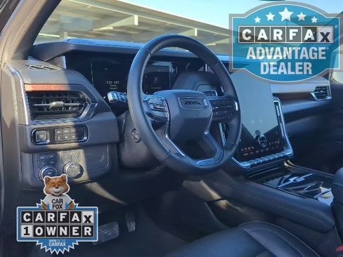 Used 2025 GMC Yukon Denali image 4