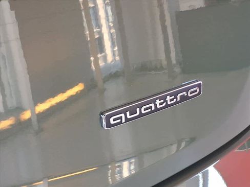 Certified 2023 Audi Q5 e Prestige w/ Prestige Package image 20