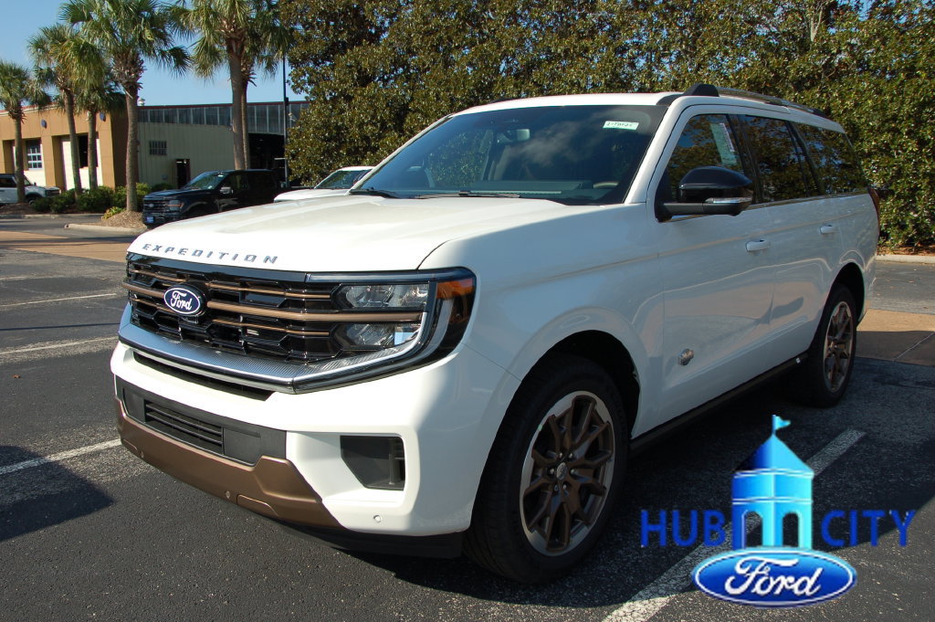 New 2027 Ford Expedition King Ranch RWD image 1