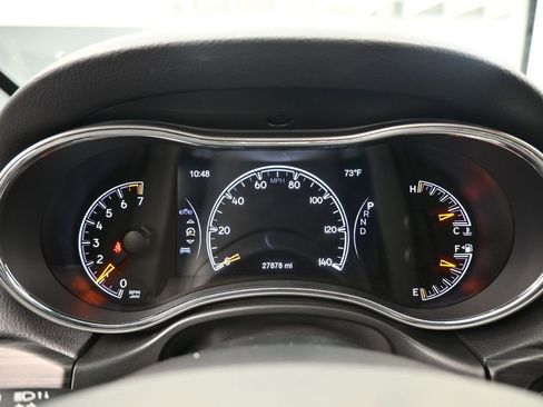 Used 2021 Jeep Grand Cherokee Laredo X image 25