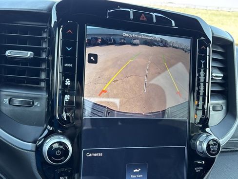 Used 2024 RAM 2500 Big Horn w/ Night Edition image 34