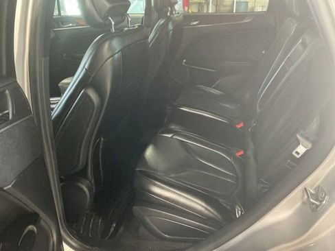 Used 2019 Lincoln MKC Reserve w/ MKC Climate Package image 10