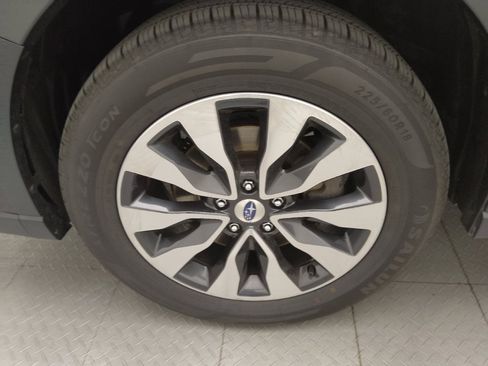 Used 2024 Subaru Outback Limited AWD/4WD image 31