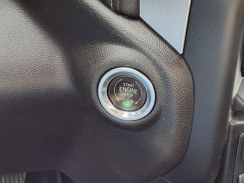 Used 2020 GMC Sierra 1500 SLE w/ SLE Value Package image 14