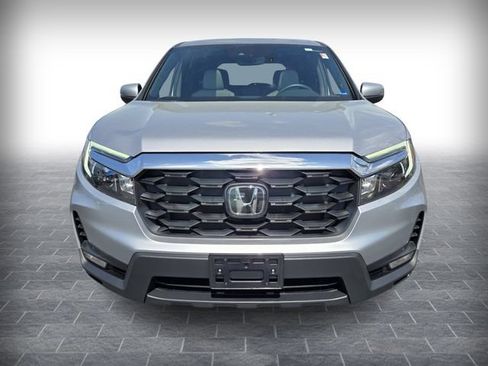 Used 2023 Honda Passport EX-L image 2