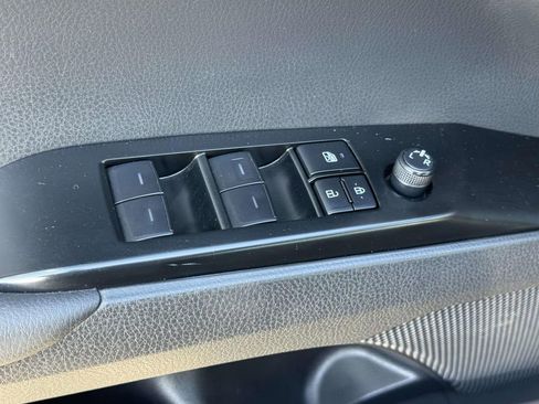 Certified 2025 Toyota Camry SE image 18