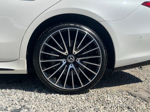 Used 2022 Mercedes-Benz S 500 4MATIC w/ AMG Line Package image 11