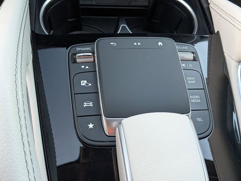 Certified 2024 Mercedes-Benz GLE 450 4MATIC image 24