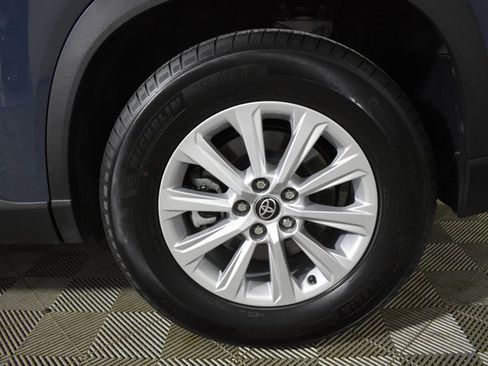 Used 2025 Toyota Grand Highlander XLE image 43