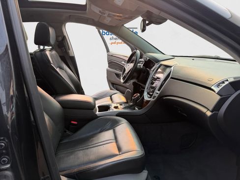 Used 2016 Cadillac SRX Luxury w/ Driver Awareness Package AWD/4WD image 19