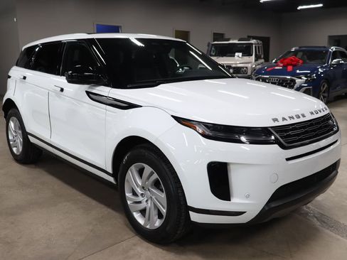 Used 2025 Land Rover Range Rover Evoque S image 7