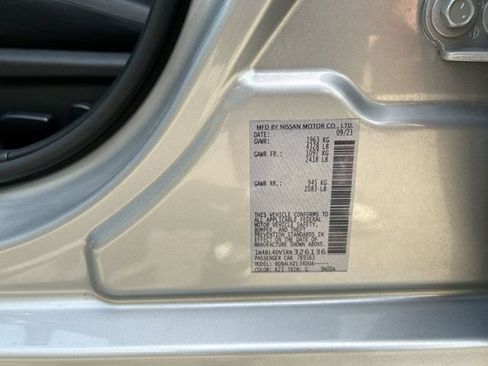 Used 2024 Nissan Altima 2.5 SV FWD image 31