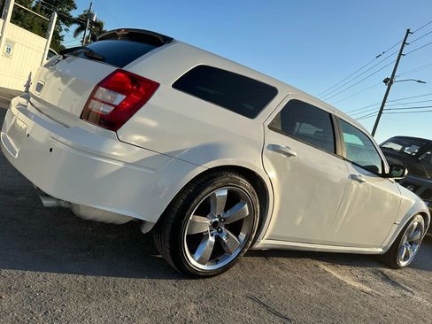 Used 2007 Dodge Magnum R/T image 4