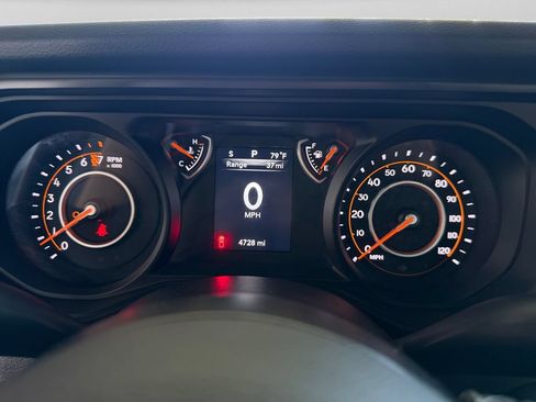 Used 2026 Jeep Gladiator Sport AWD/4WD image 23