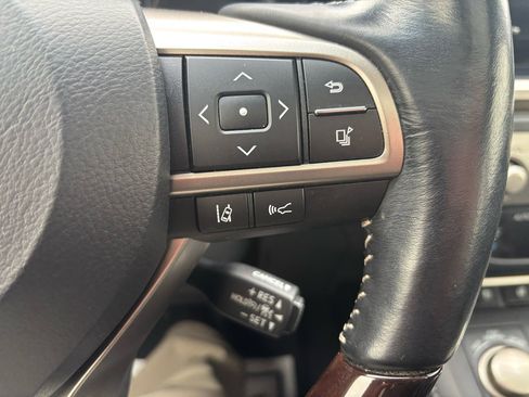 Used 2017 Lexus ES 300h image 18