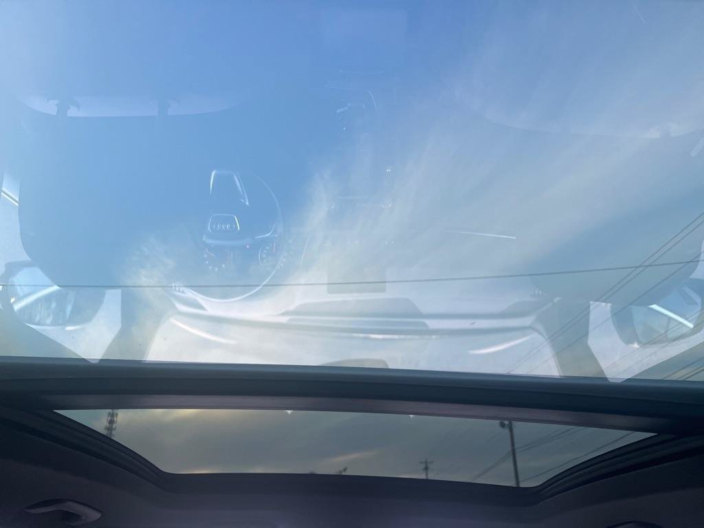 Used 2020 Audi Q5 2.0T Premium AWD/4WD image 18